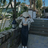 CHỊ TRÚC 