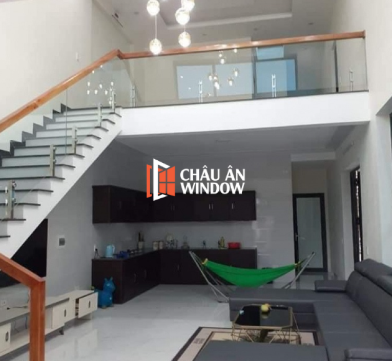 CẦU THANG, LAN CAN KÍNH 
