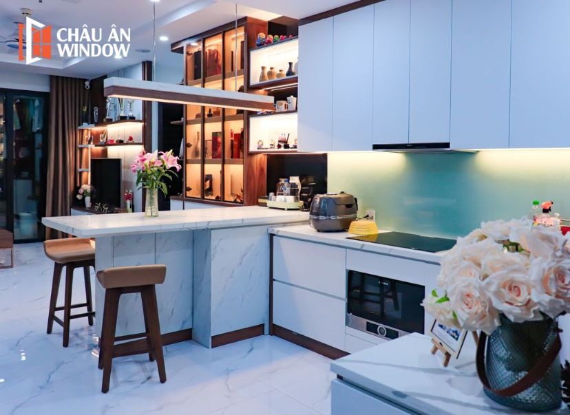Kính sơn bếp ngày càng được ưa chuộng